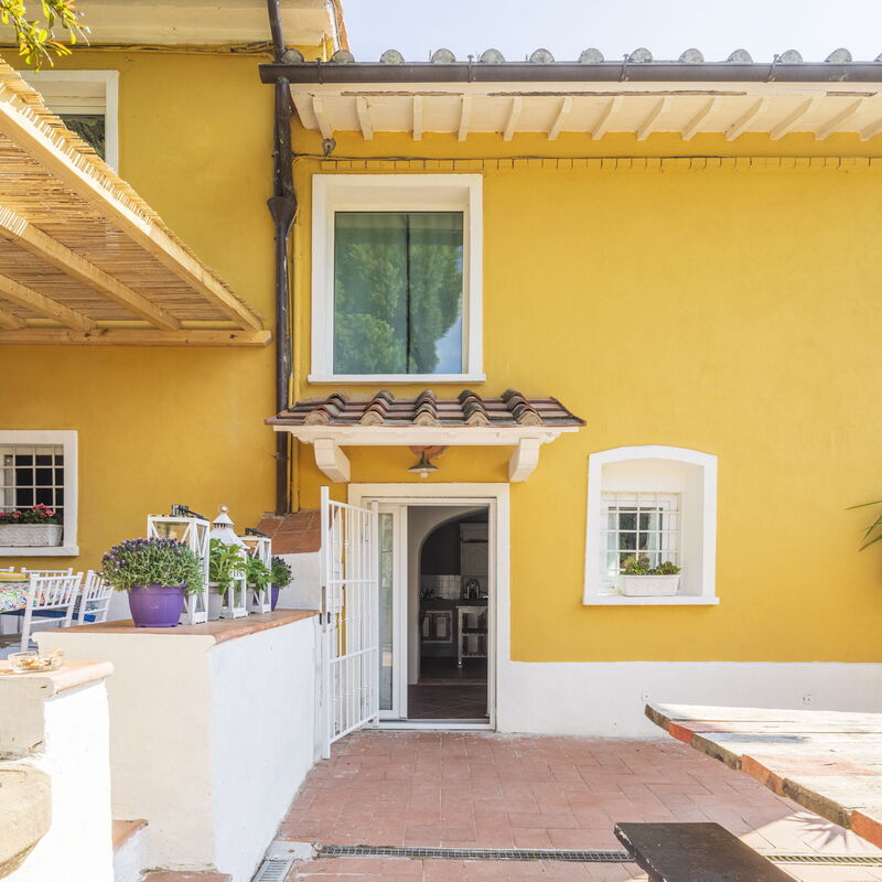 Country House Casalguidi 191 Private Pool: Automne, Entrée principale, Été, Printemps