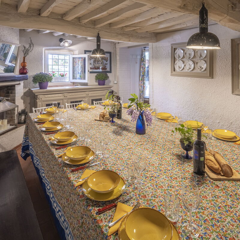 Country House Casalguidi 191 Private Pool: Automne, Été, Printemps, Salle à manger