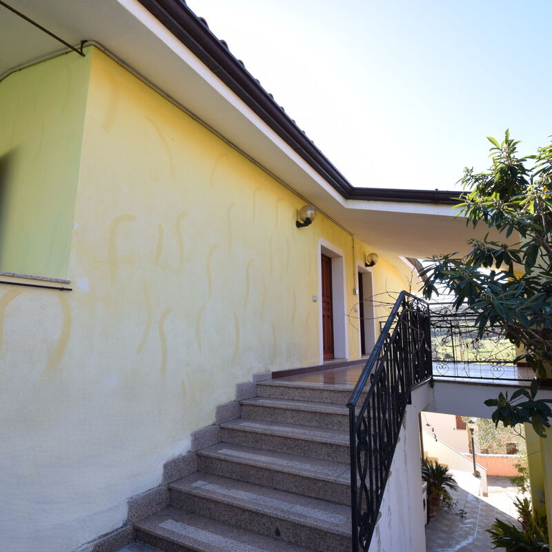 Appartamento Giovanni - Budoni, Sardegna: Autumn, Main Entrance, Spring, Summer