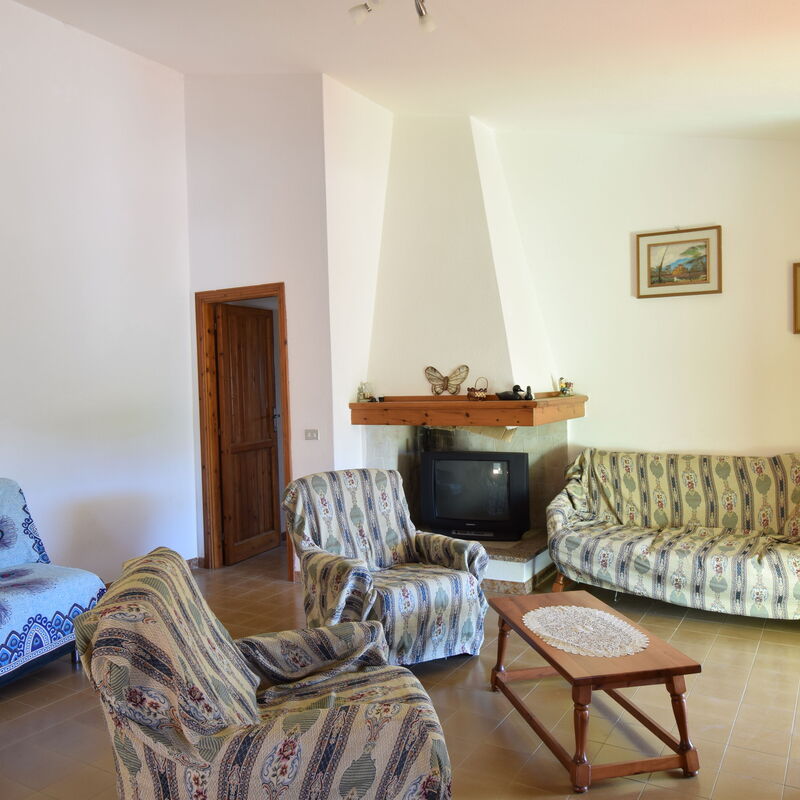 Appartamento Giovanni - Budoni, Sardegna: Autumn, Living Room, Spring, Summer