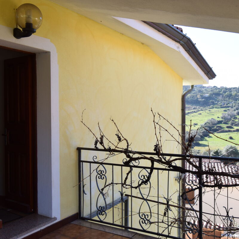 Appartamento Giovanni - Budoni, Sardegna: Autumn, Main Entrance, Spring, Summer