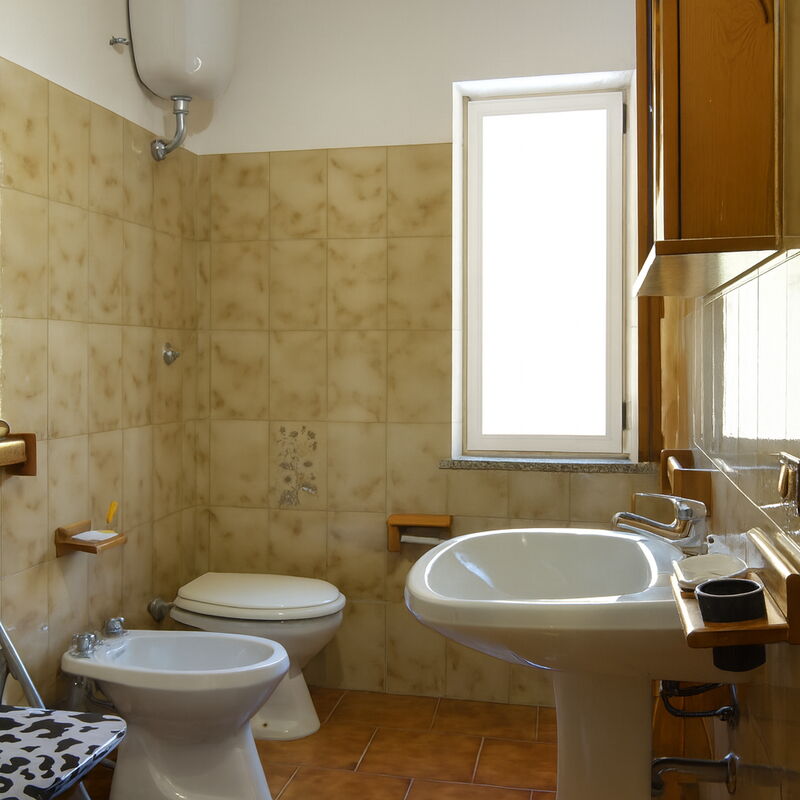 Appartamento Michela In Budoni, Sardegna Vista Mare: Autumn, Bathroom, Spring, Summer