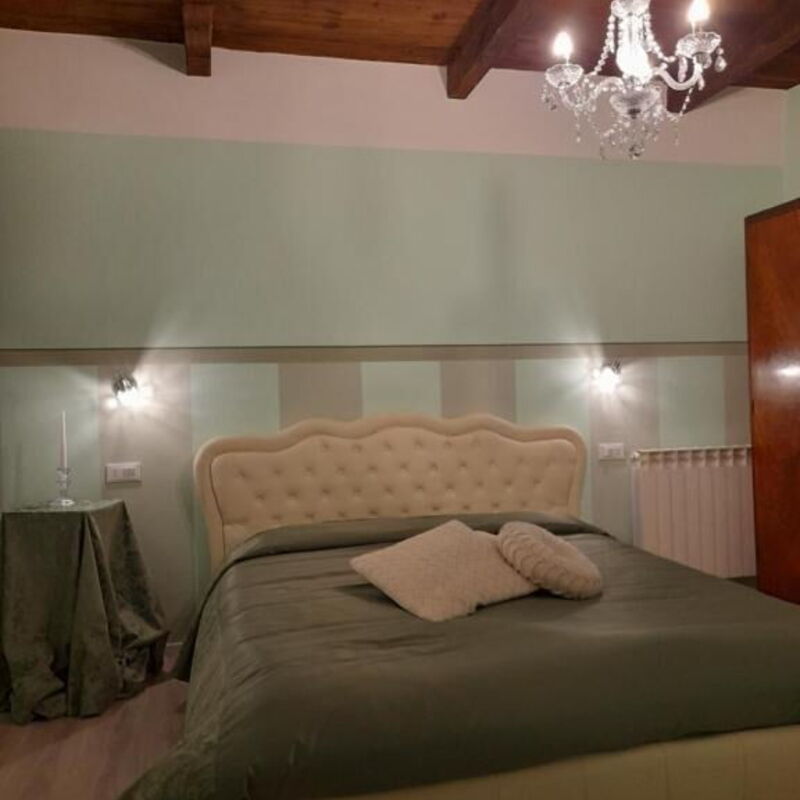 Antica Dimora Del Borgo In Bibbiena, Toscana A-c: Autumn, Bedroom, Spring, Summer