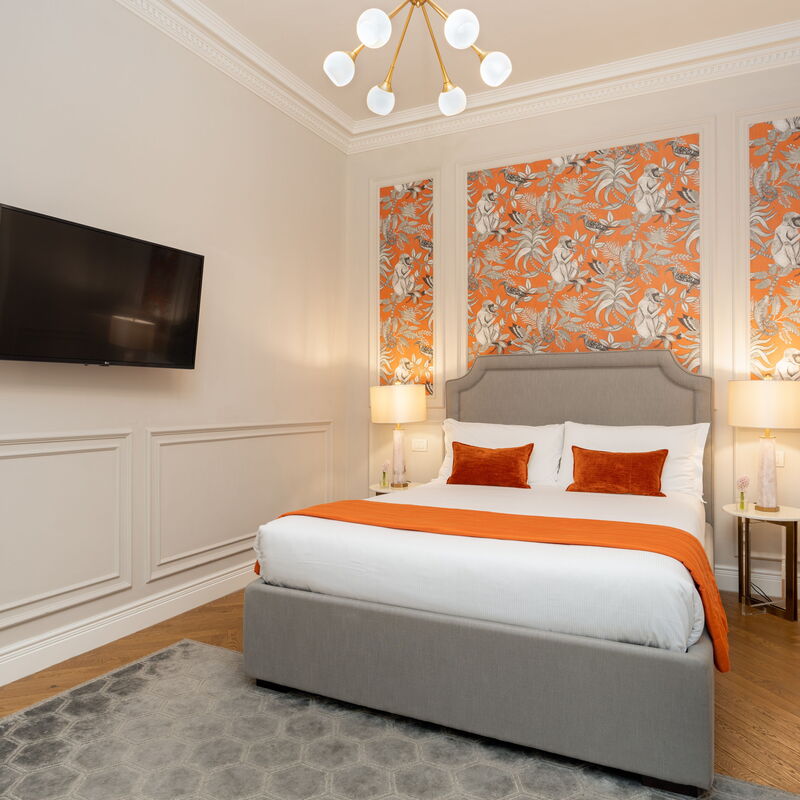 Palazzo Pazzi Vitali Luxury Apartments In Florence: Autumn, Bedroom, Spring, Summer