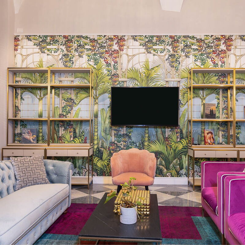 Palazzo Pazzi Vitali Luxury Apartments In Florence: Autumn, Living Room, Spring, Summer