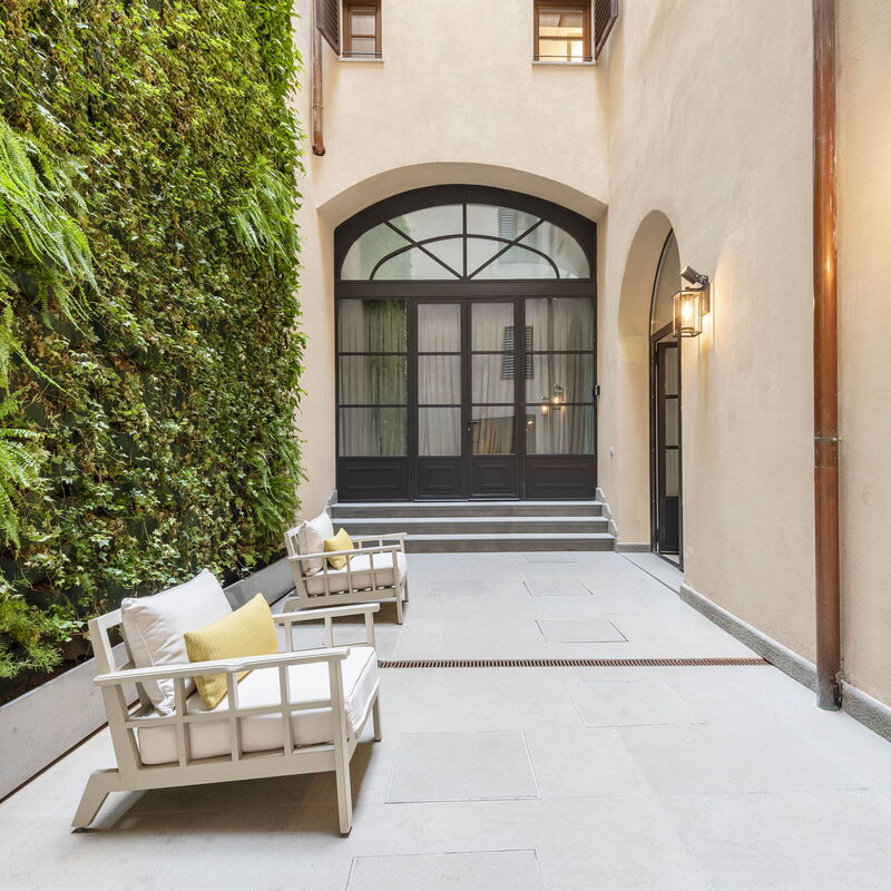 Palazzo Pazzi Vitali Luxury Apartments In Florence: Autumn, Building Exterior, Garden, Spring, Summer