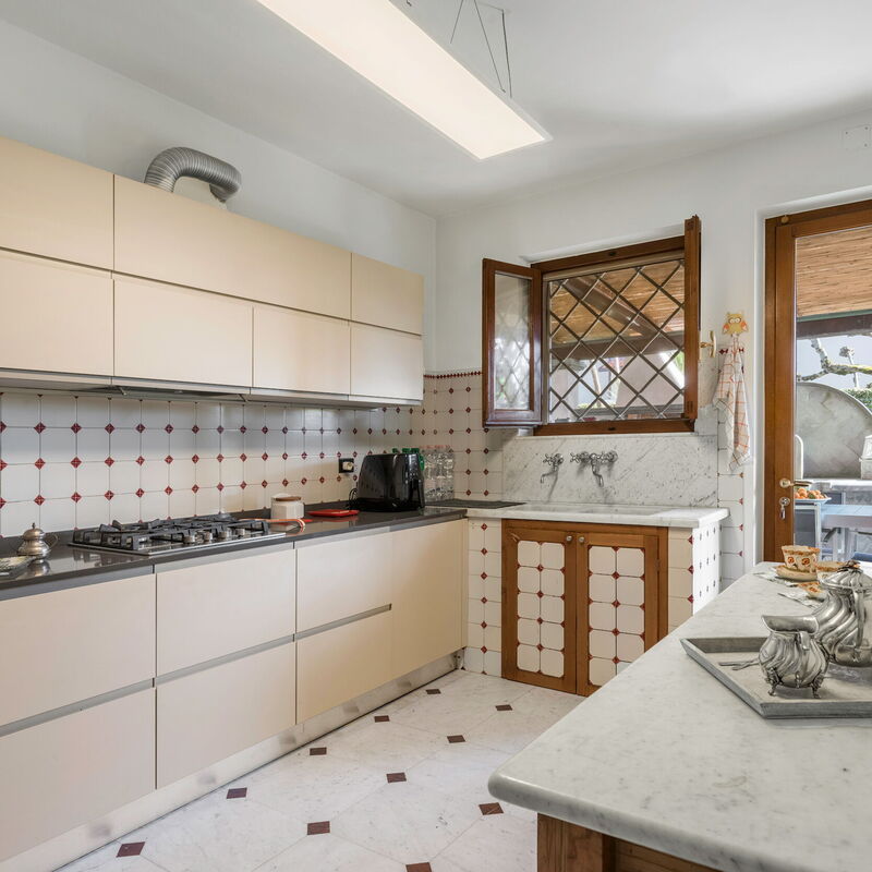 Villa Le Fontanelle In Forte Dei Marmi With Ac: Autumn, Kitchen, Spring, Summer