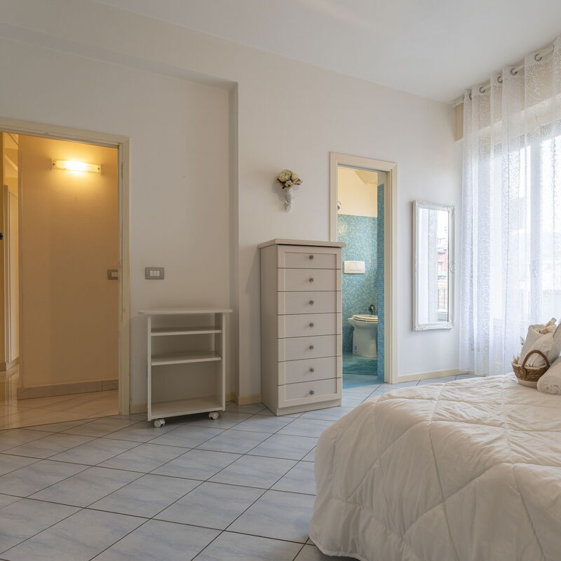 Leandro's House Near Thermal Baths: Autumn, Bedroom, Spring, Summer