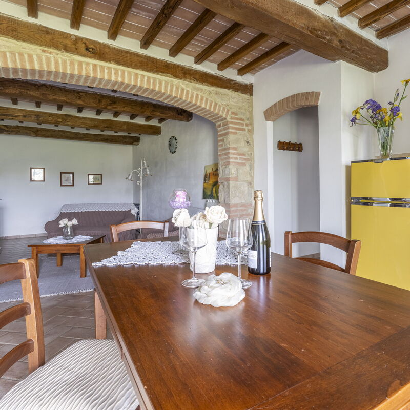 Apartment Marcigliana Front Pool Wi-fi Radicondoli: Frühling, Herbst, Küche, Sommer