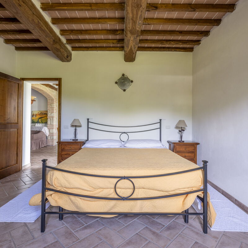 Apartment Marcigliana Front Pool Wi-fi Radicondoli: Frühling, Herbst, Schlafzimmer, Sommer