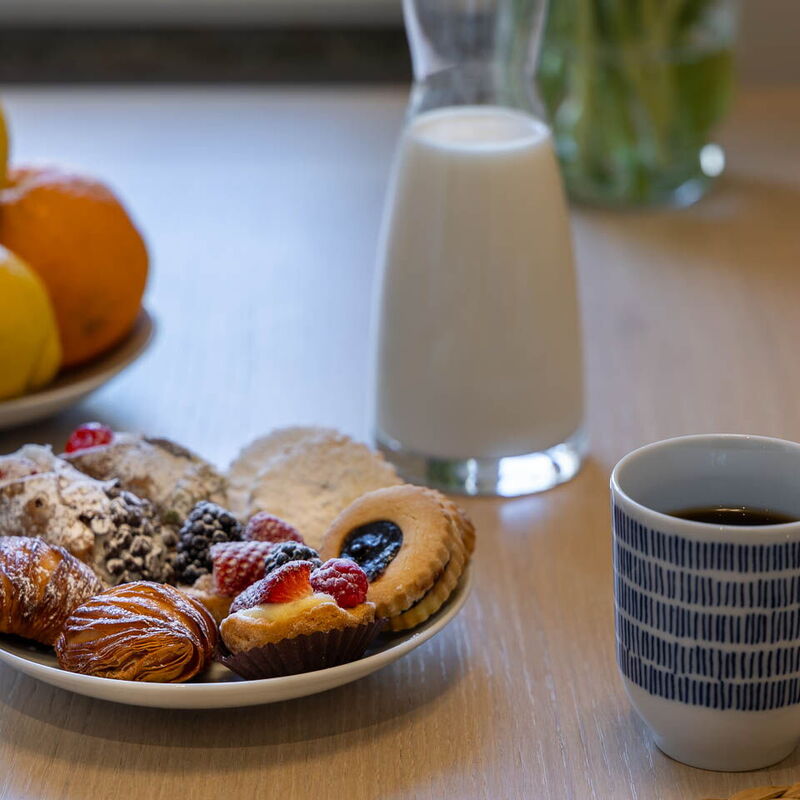 Torretta Penthouse Luxury Apartment In Florence By Palazzo Pazzi Vitali: Autumn, Food, Spring, Summer