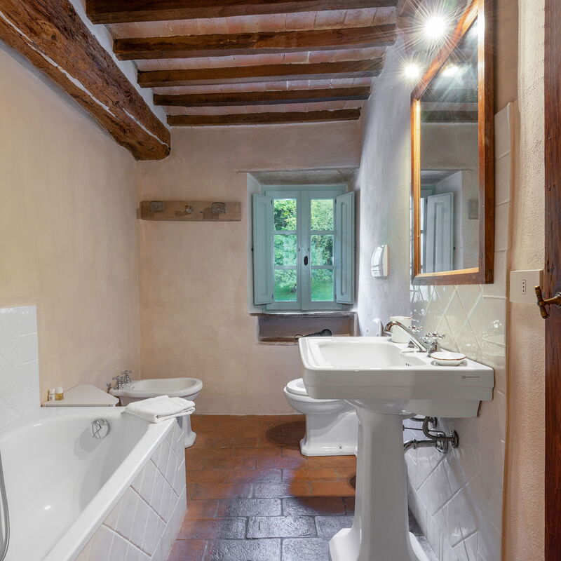 Casa Di Pietro In Vivo D'orcia, Pool: Autumn, Bathroom, Spring, Summer