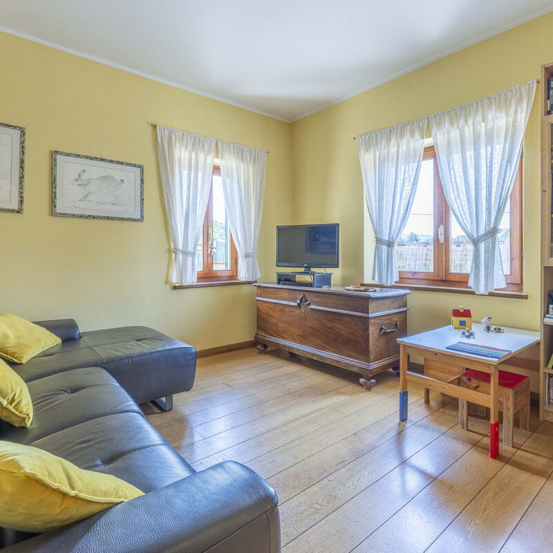 Camaiore House With Pool, La Casa Dei Ricci: Autumn, Living Room, Spring, Summer