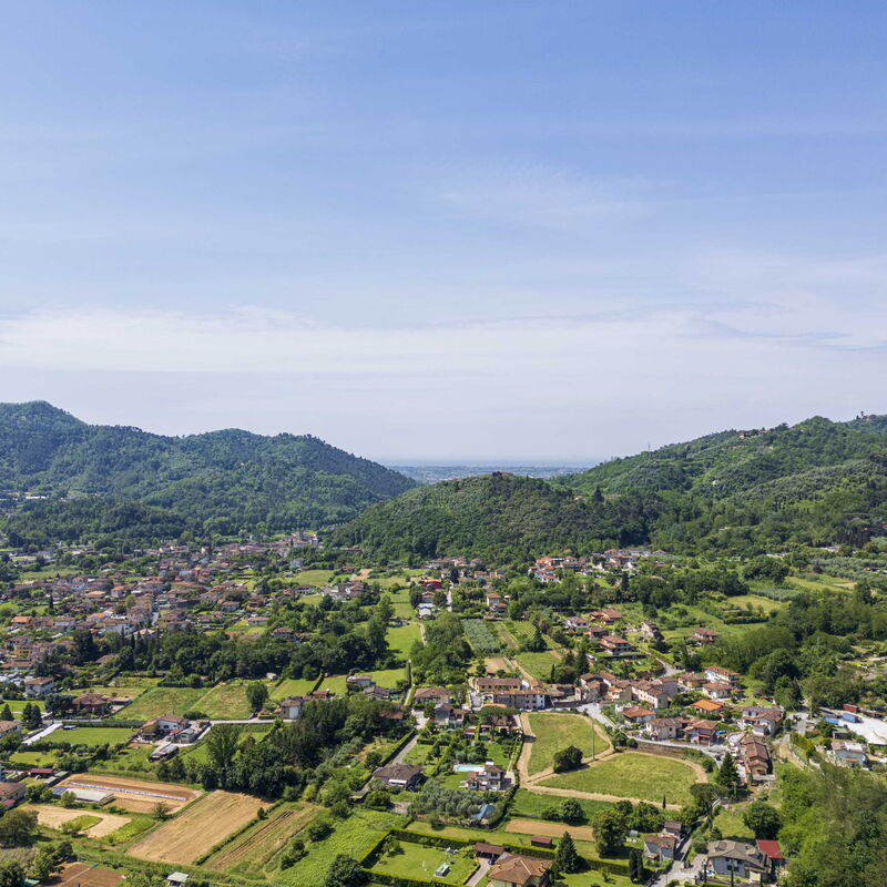 Camaiore House With Pool, La Casa Dei Ricci: Autumn, Scenic View, Spring, Summer