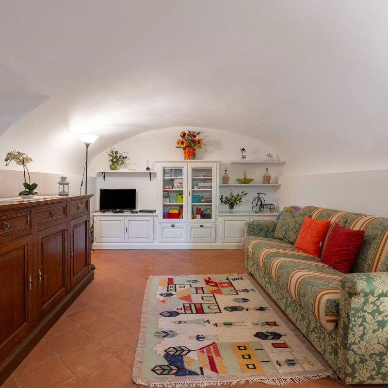 Chiara House In Galenda, Chianti, Pool And Nature: Autumn, Living Room, Spring, Summer