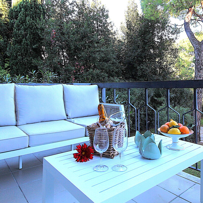 Dal Molin Apartment, Garda Lake, Ac, Fitness, Jacuzzi: Autumn, Balcony / Terrace / Patio, Spring, Summer