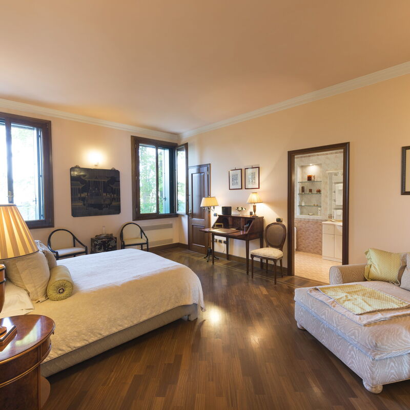 Villa Paola In Padova With Ac: Autumn, Bedroom, Spring, Summer