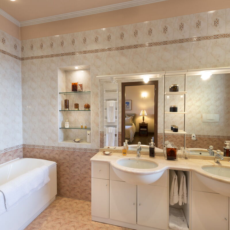 Villa Paola In Padova With Ac: Autumn, Bathroom, Spring, Summer