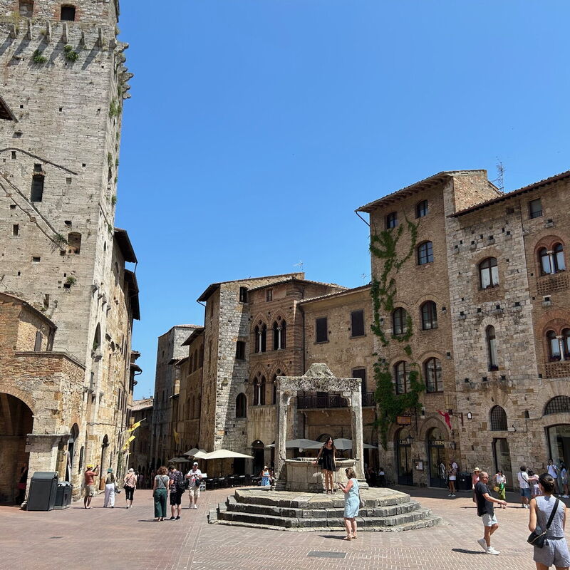 Casa Martina, Piazza Delle Erbe, San Gimignano: Activities, Autumn, Spring