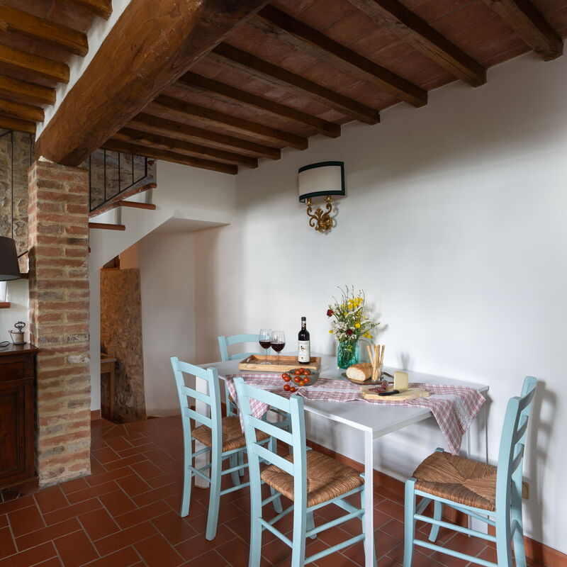 A Casa Dell'ida: Dining Room, Living Room, Summer