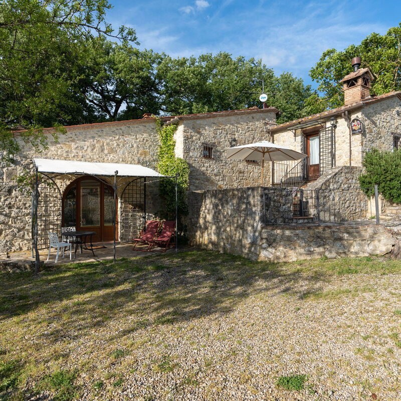 A Casa Dell'ida: Building Exterior, Garden, Main Entrance, Outdoor, Summer