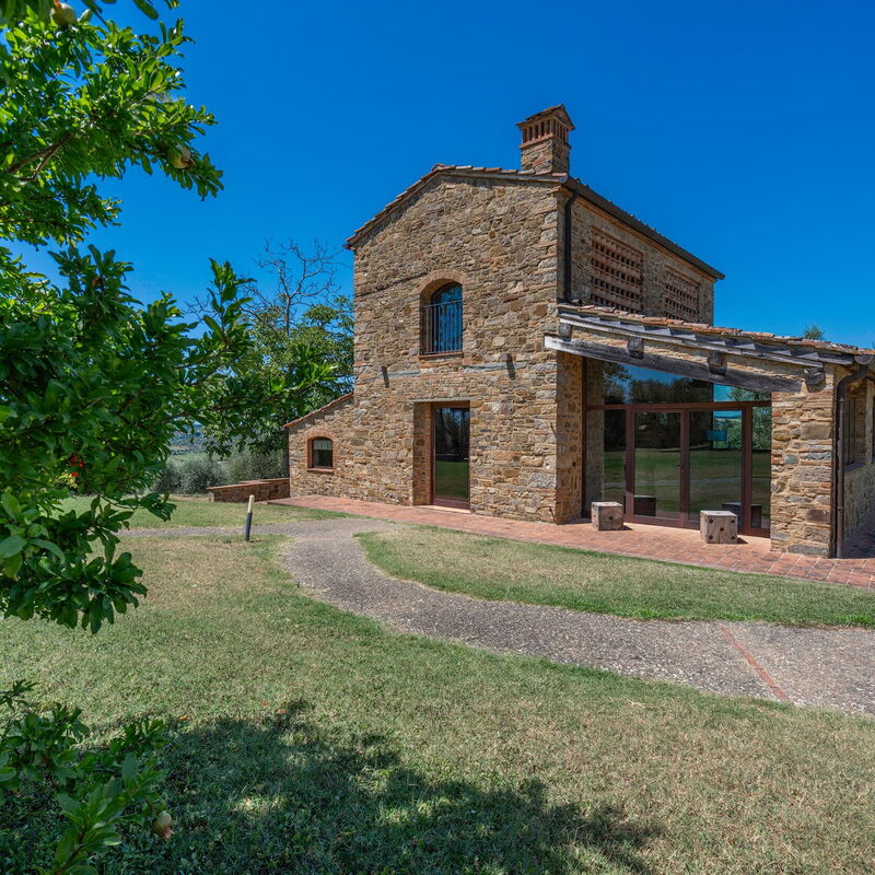 Villa Meraviglia With Pool And Ac: Autumn, Garden, Spring, Summer