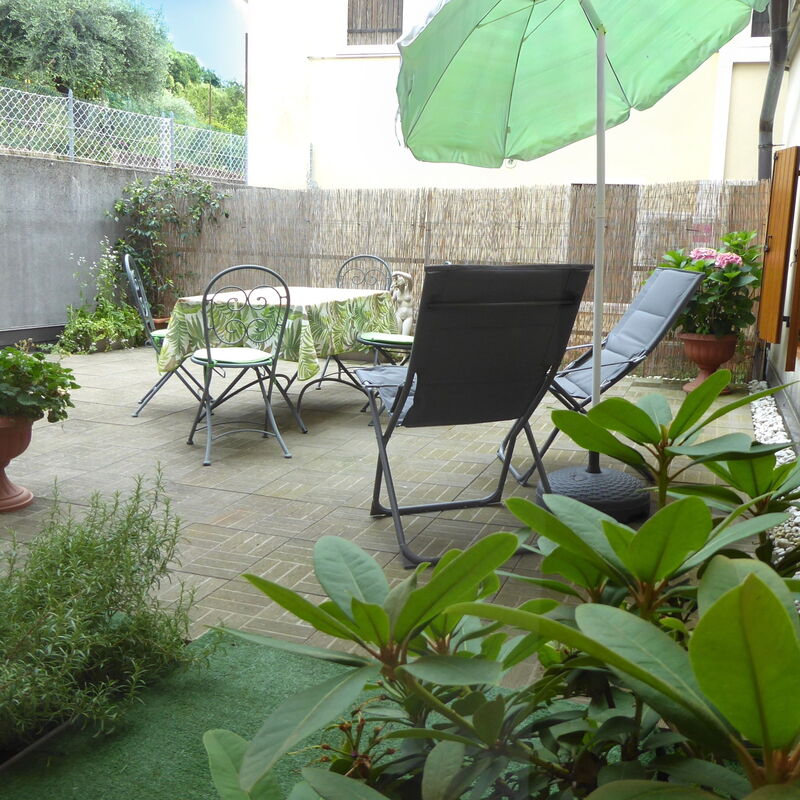 Comfort Apartment, Welness, Terrace: Autumn, Garden, Spring, Summer