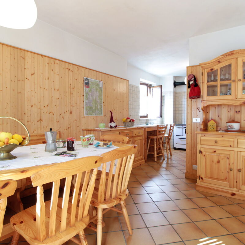 Baita a Pieve Tesino Mountain And Lake: Autumn, Kitchen, Spring, Summer