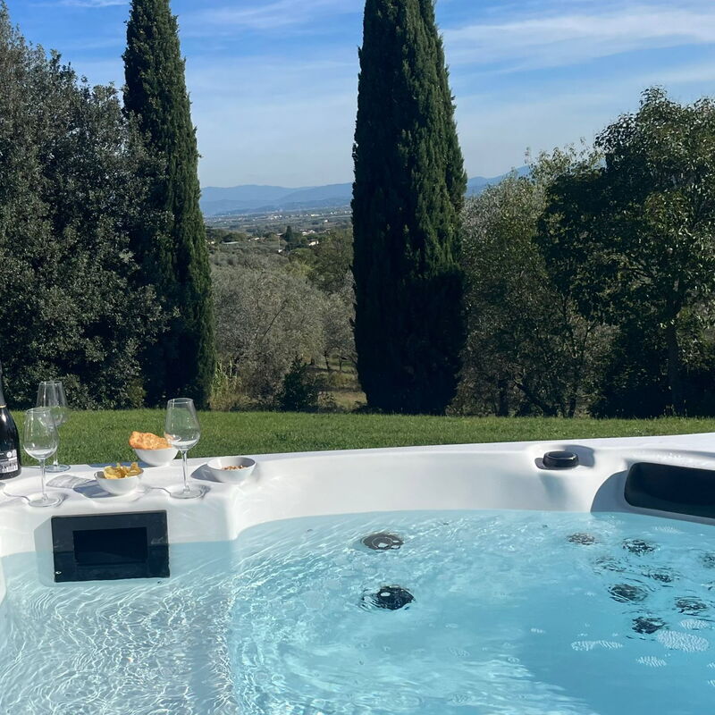 Villacolle 1, Poggio a Caiano, Wifi, Ac: Autumn, Hot Tub, Spring, Summer