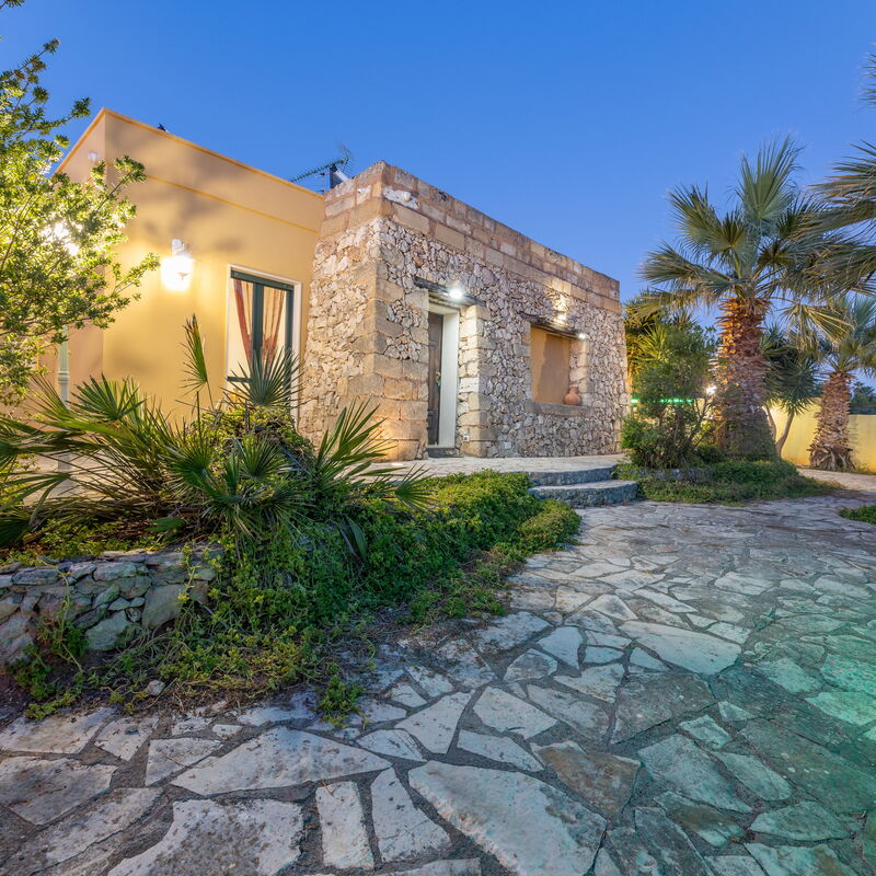 Villetta Estiva With Private Pool Gallipoli: Frühling, Garten, Herbst, Sommer