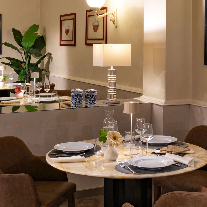 Tosca With Beach & Breakfast Included: Autumn, Common Room, Spring, Summer, Winter