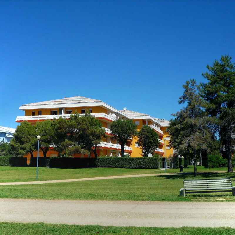 Apt. Elegance - Bibione: Autumn, Garden, Spring, Summer