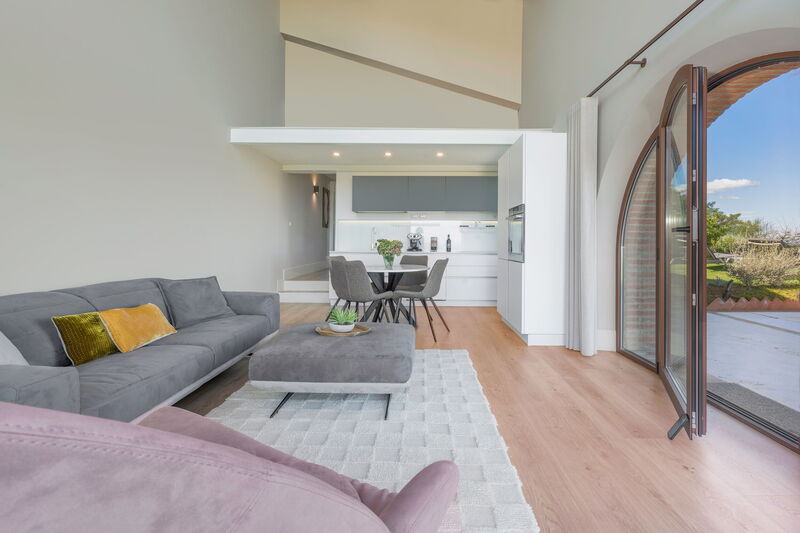 Melaiolo Modern Apartment With Pool, Montaione, Toscana