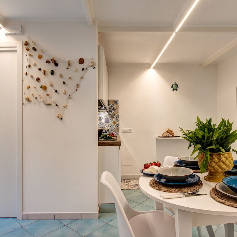 Casetta Di Laura In Massa Lubrense: Autumn, Dining Room, Spring, Summer, Winter