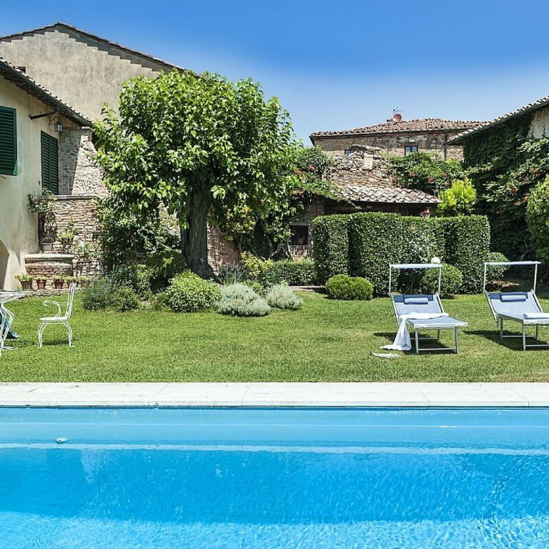 Villa Montalcinello In Siena, Private Pool: villa-montalcinello-chiusdino-villa-pool