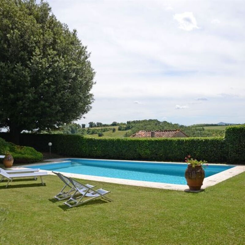Villa Montalcinello In Siena, Private Pool: villa-montalcinello-chiusdino-villa-pool