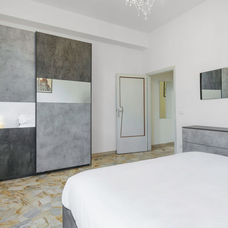 Romina Apartment, Florence, Campo Marte: Autumn, Bedroom, Spring, Summer