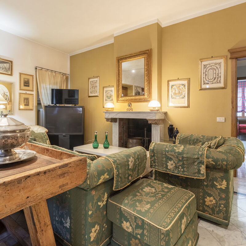 Lounge Flat Camaiore, Wifi, Versilia Coast: Autumn, Living Room, Spring, Summer