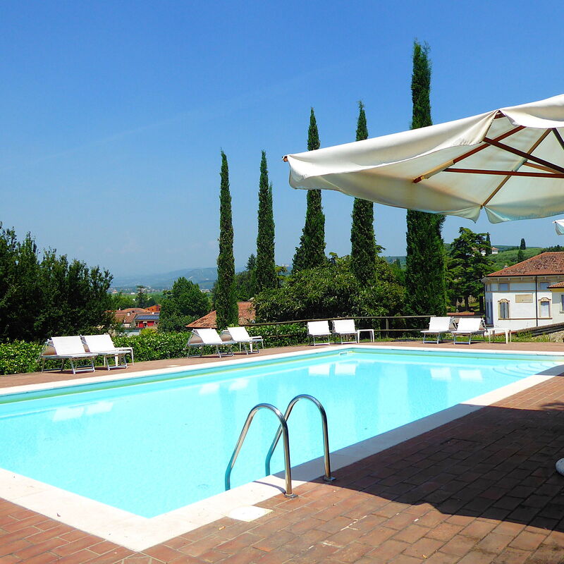 Il Vigneto, Verona, Pool, Wifi: Autumn, Pool, Spring, Summer