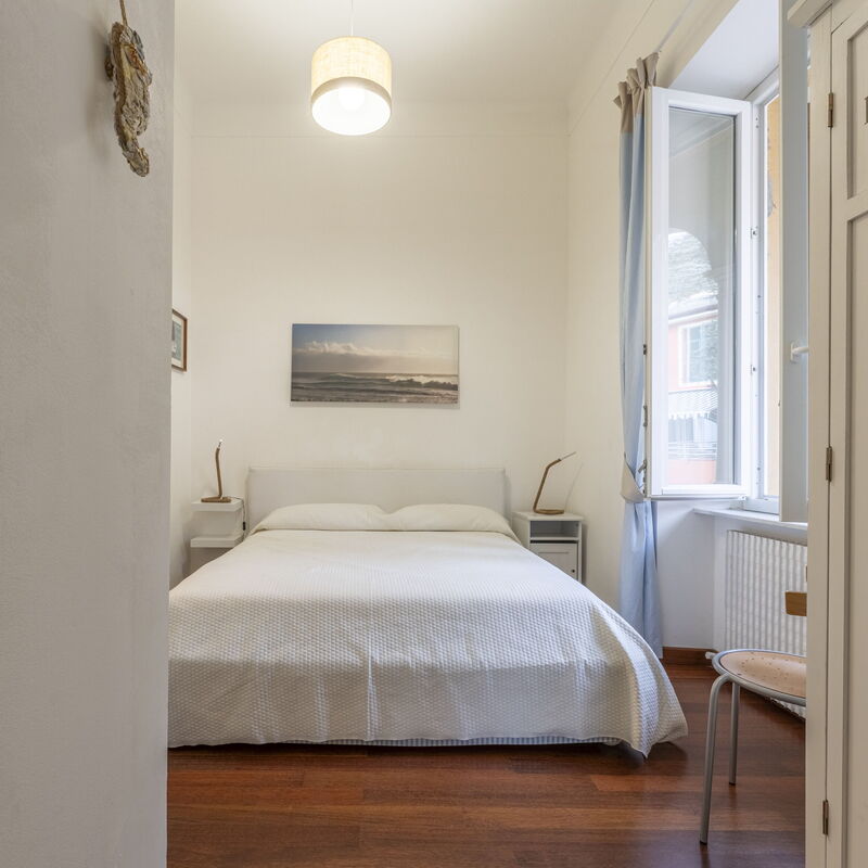 Casa con Accesso Privato al Mare a Parcheggio, Bogliasco: Autumn, Bedroom, Spring, Summer