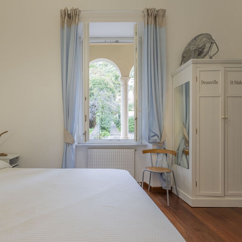 Casa con Accesso Privato al Mare a Parcheggio, Bogliasco: Autumn, Bedroom, Spring, Summer