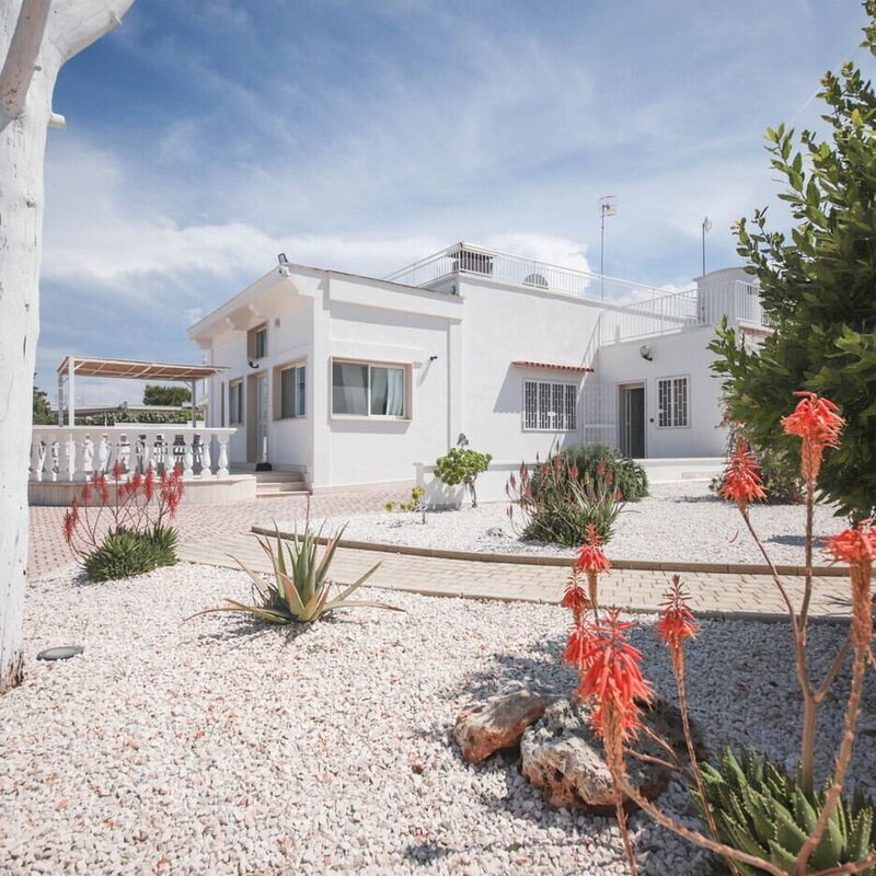 Villa Azzurra Seaview In Monopoli, Puglia: Autumn, Garden, Spring, Summer