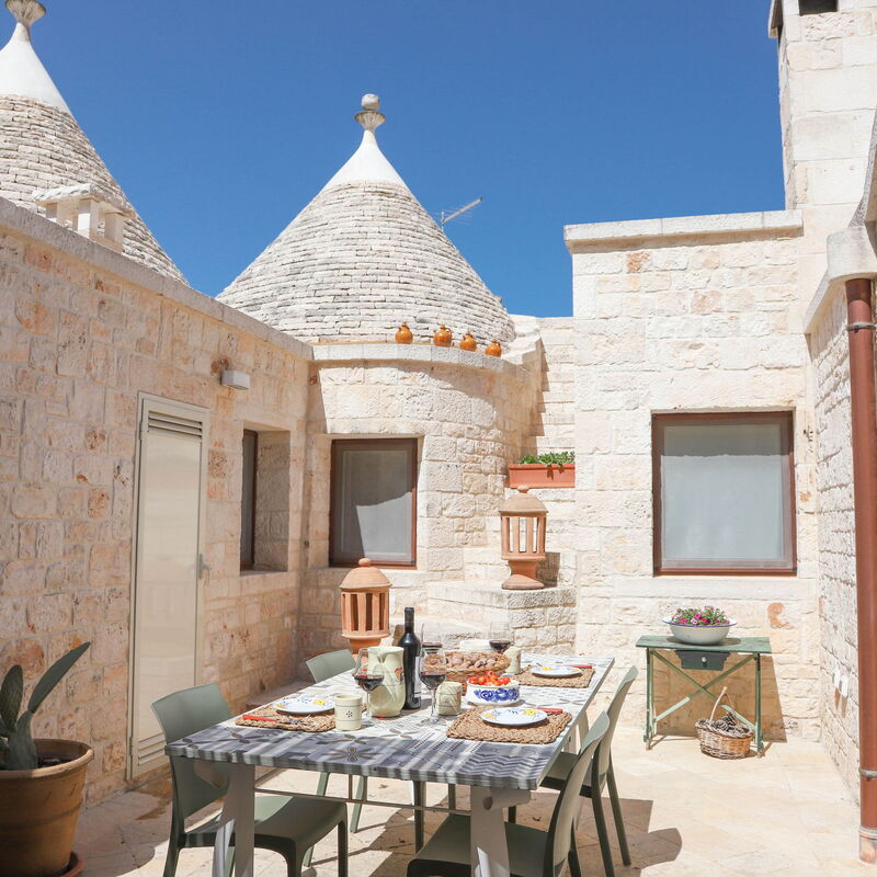 Country Trullo Rosso With Jacuzzi Alberobello: Autumn, Garden, Main Entrance, Spring, Summer