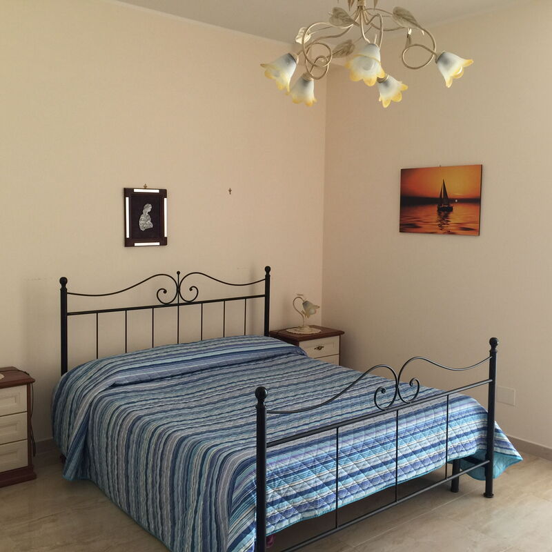 Etna View Holiday House In Catania: etna-view-holiday-house-1-trecastagni-catania-multyproperty-bedroom