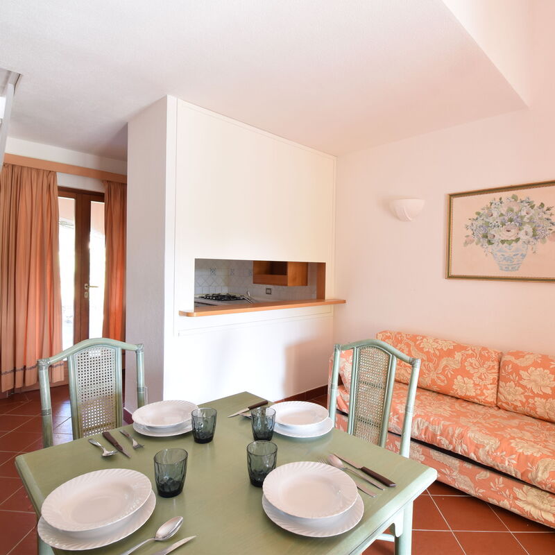 Casa Ortensia With Garden Budoni: Autumn, Dining Room, Spring, Summer, Winter