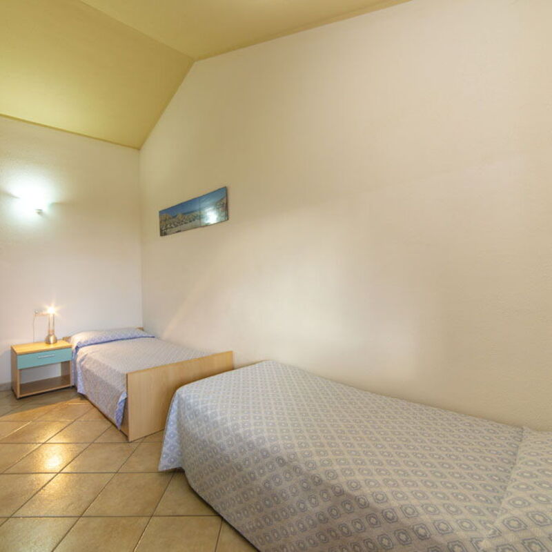 Trilocale Apartments Seaside: Autumn, Bedroom, Spring, Summer