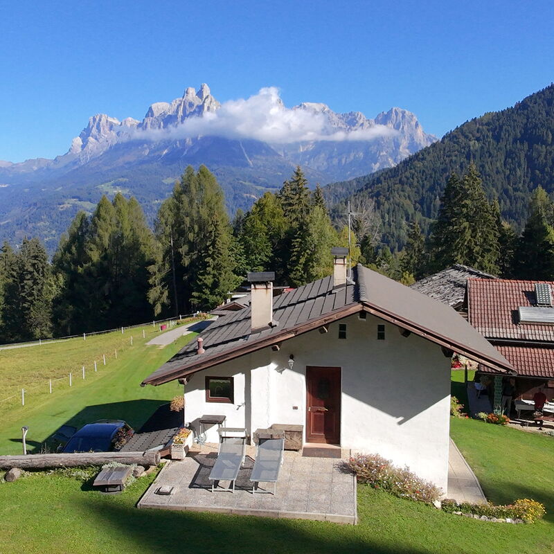 Baita Mountain View Pale San Martino: Autunno, Entrata Principale, Estate, Primavera