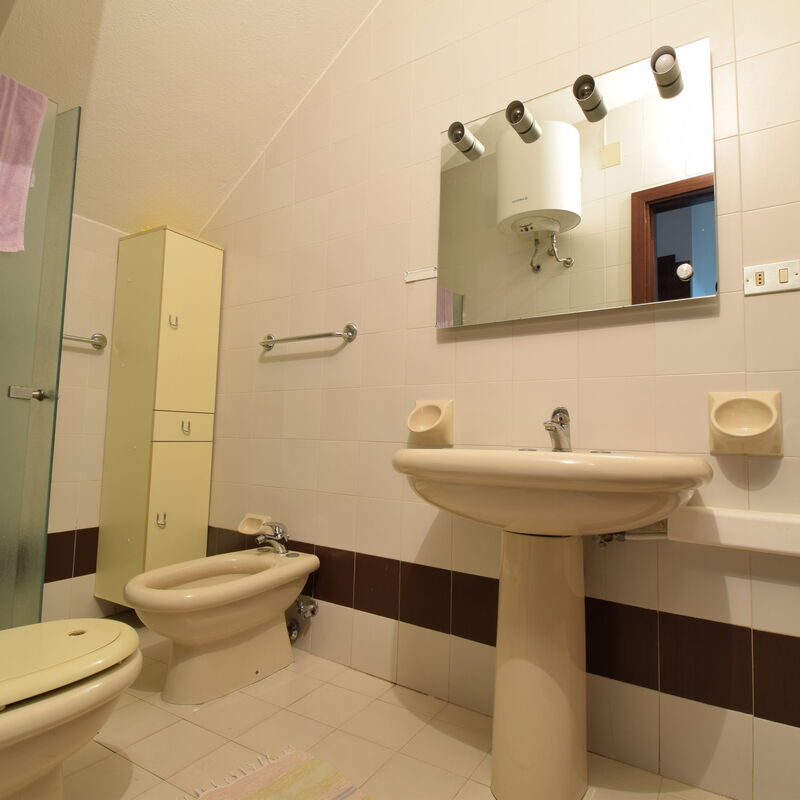 Casa Gavina 2 Seaside Alghero: Autumn, Bathroom, Spring, Summer