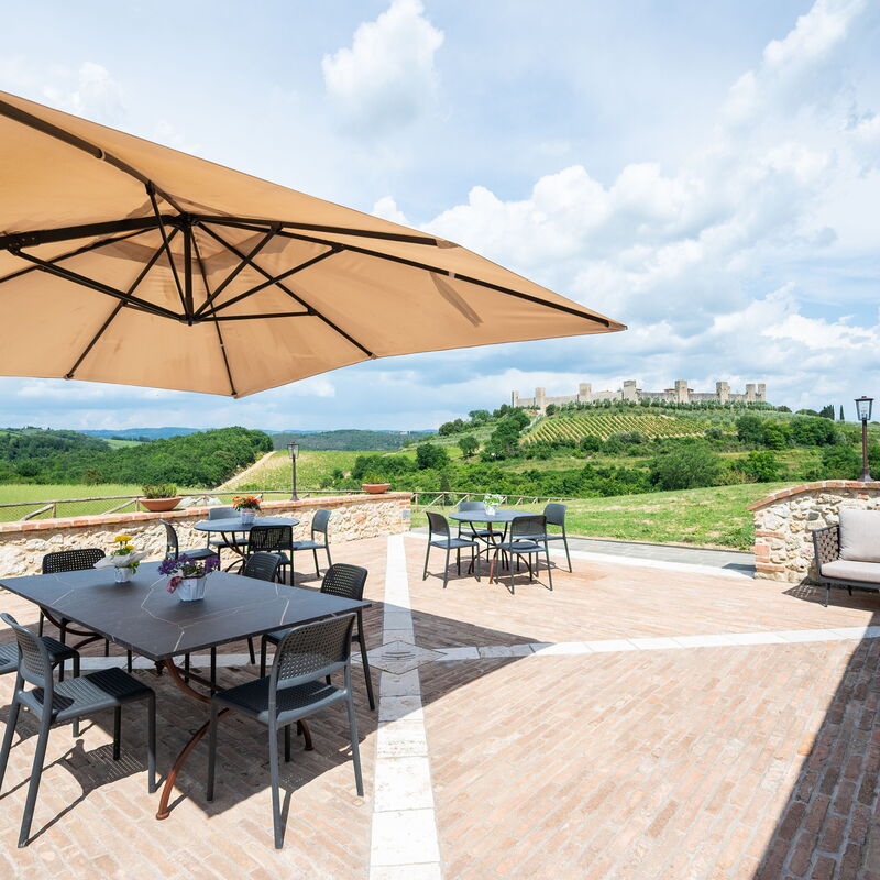 Le Volte, Borgo Campassini, Monteriggioni: Autumn, Spring, Summer