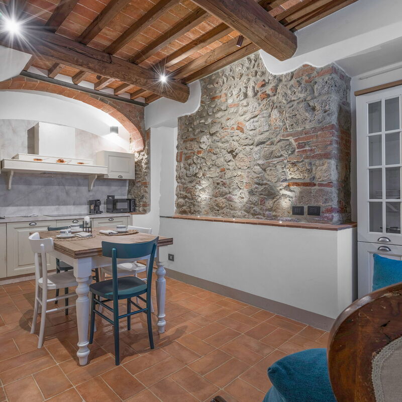 Le Torri, Borgo Campassini, Monteriggioni: Autumn, Spring, Summer